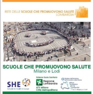 Logo arancione di scuola che promuovono salute: rappresenta un viso sorridente formato da persone.